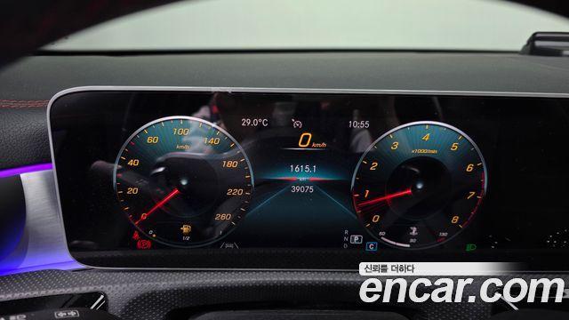 Mercedes-Benz CLA-Class 2020 — photo 11