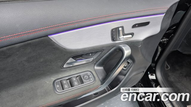 Mercedes-Benz CLA-Class 2020 — photo 26