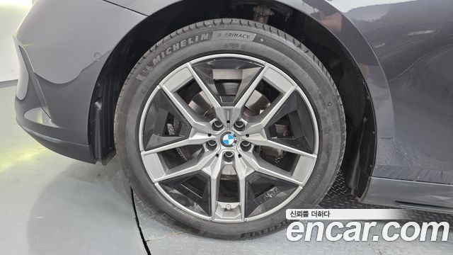BMW 5-Series 2024 — photo 5