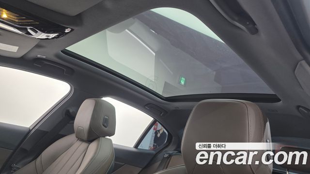 BMW 5-Series 2024 — photo 18