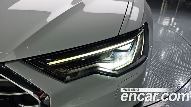 Audi A6 2023 — photo 8