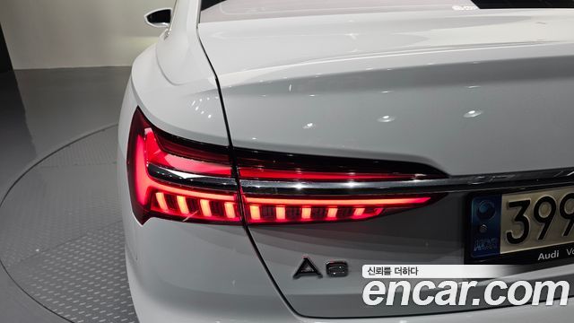 Audi A6 2023 — photo 9