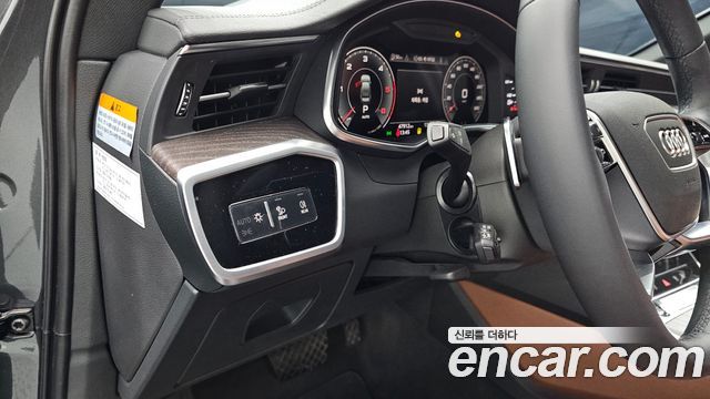 Audi A6 2023 — photo 25