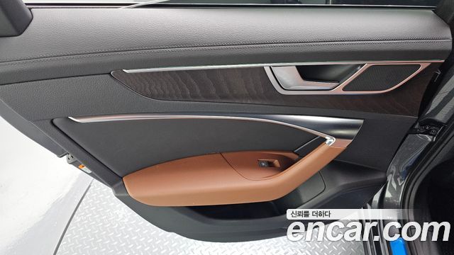 Audi A6 2023 — photo 15