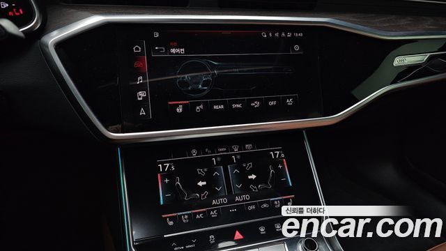 Audi A6 2023 — photo 27