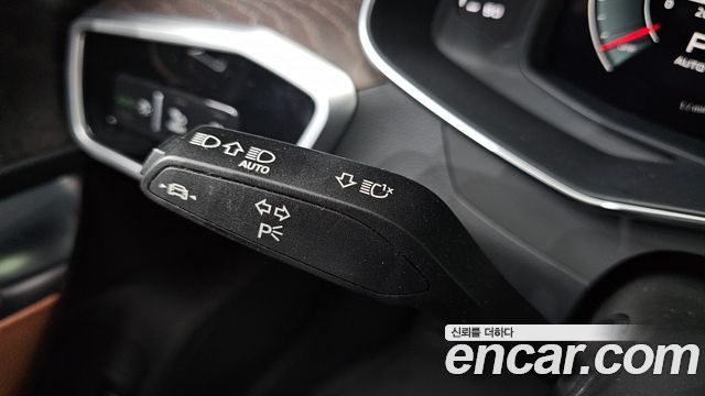 Audi A6 2023 — photo 31