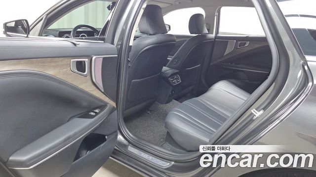 Kia K8 2023 — photo 18