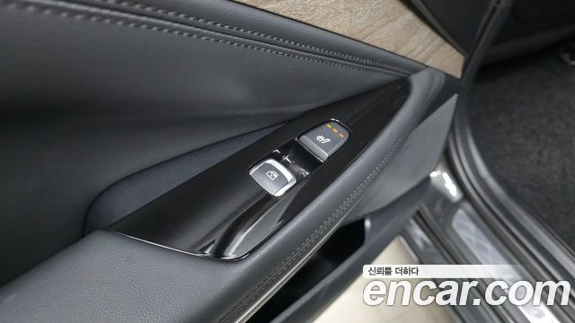 Kia K8 2023 — photo 29