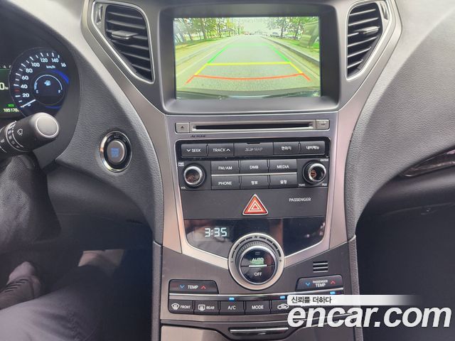 Hyundai Grandeur 2016 — photo 16