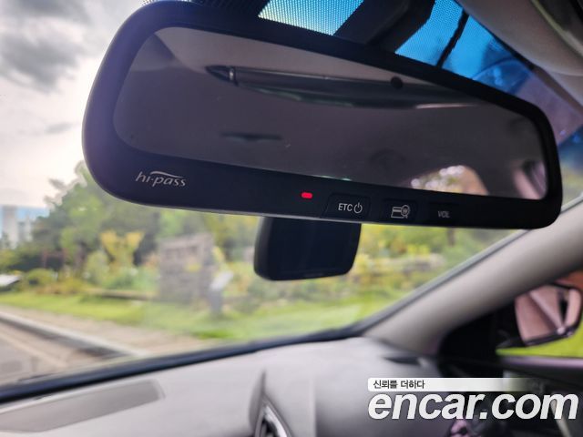 Hyundai Grandeur 2016 — photo 17