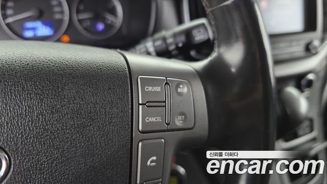 Hyundai Starex 2018 — photo 23