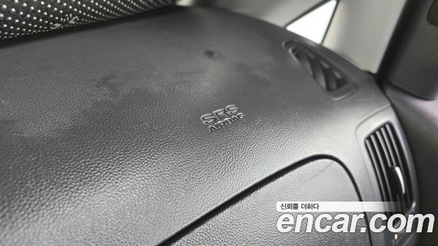 Hyundai Starex 2018 — photo 28