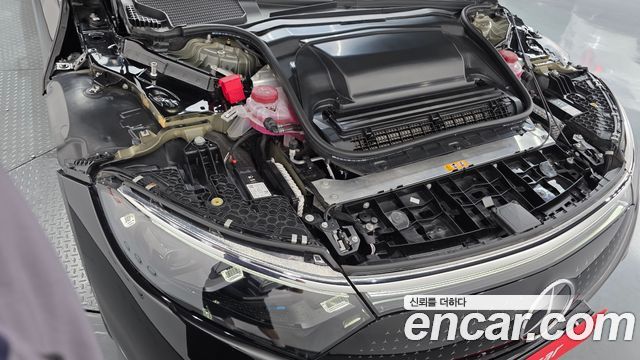 Mercedes-Benz EQS 2022 — photo 6
