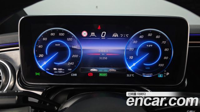 Mercedes-Benz EQS 2022 — photo 11