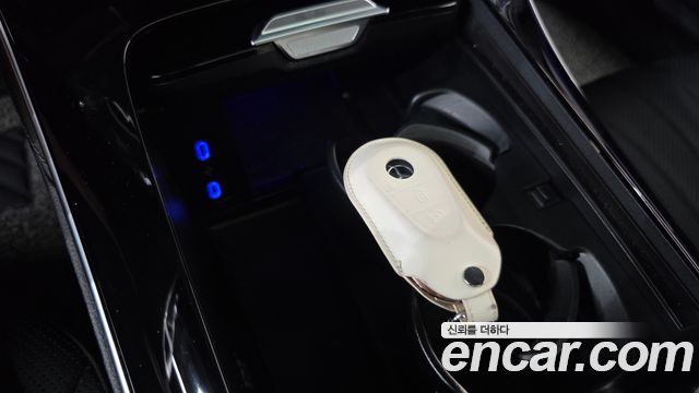 Mercedes-Benz EQS 2022 — photo 18