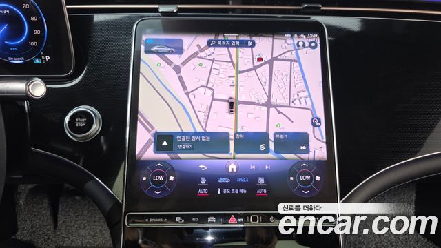 Mercedes-Benz EQS 2022 — photo 19