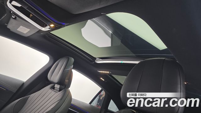 Mercedes-Benz EQS 2022 — photo 22