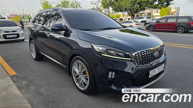 Kia Sorento 2018 — photo 4