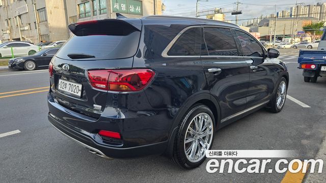Kia Sorento 2018 — photo 7