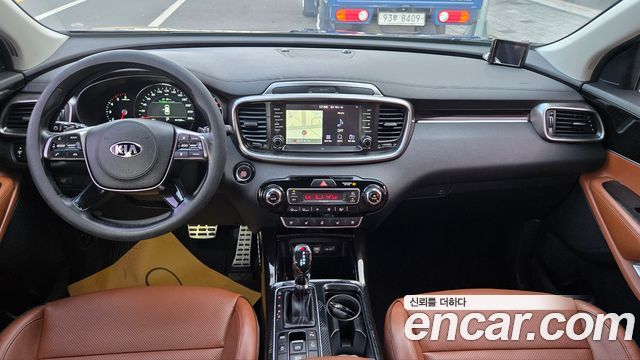 Kia Sorento 2018 — photo 11