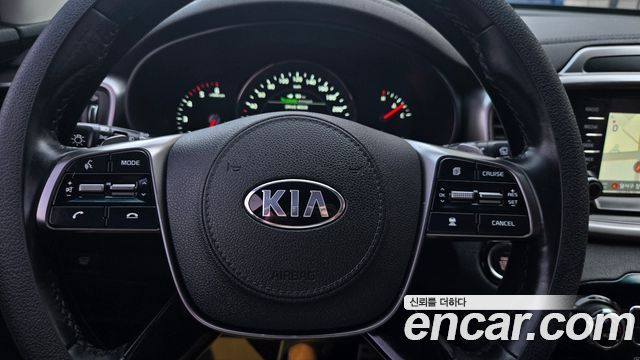 Kia Sorento 2018 — photo 14