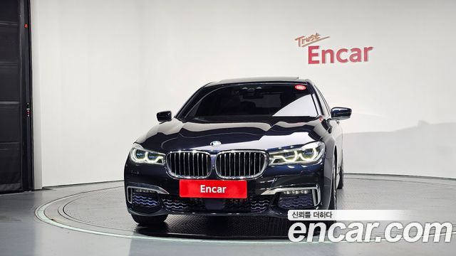 BMW 7-Series 2017 — photo 3