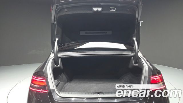 Genesis G90 2022 — photo 20