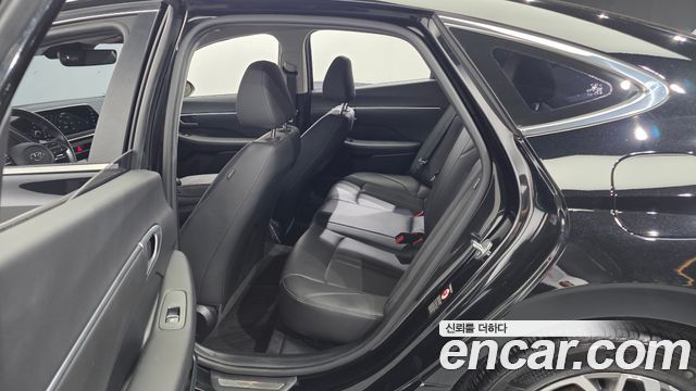 Hyundai Sonata 2021 — photo 17