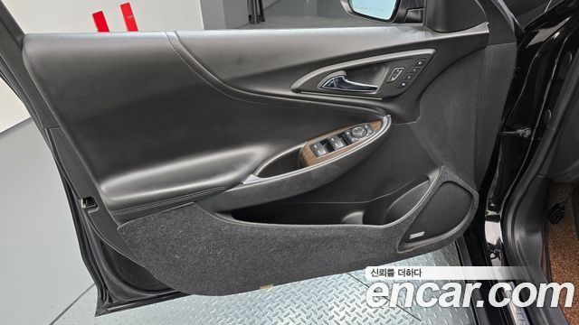 Chevrolet Korea Malibu 2017 — photo 14
