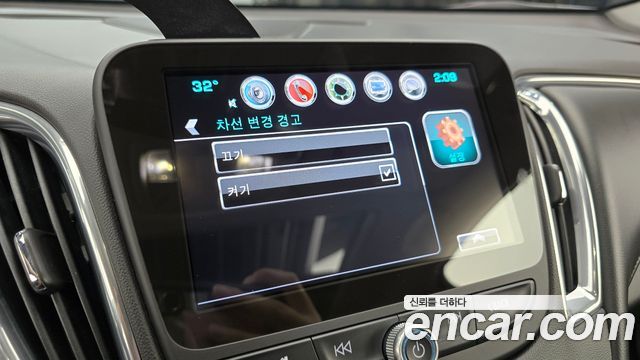 Chevrolet Korea Malibu 2017 — photo 33
