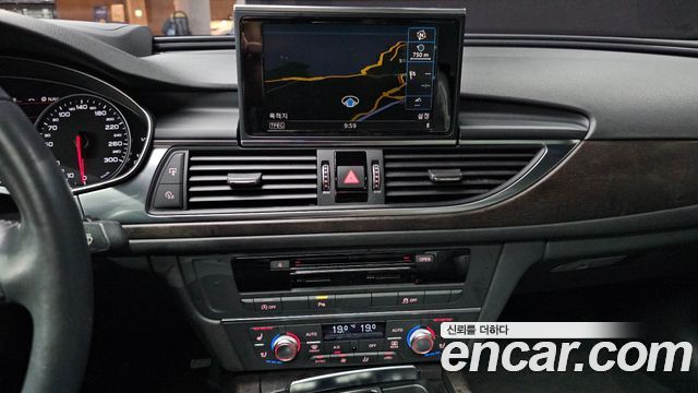 Audi A6 2018 — photo 22