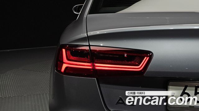 Audi A6 2018 — photo 9
