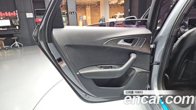 Audi A6 2018 — photo 15