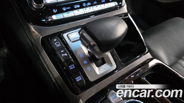 Genesis EQ900 2016 — photo 9