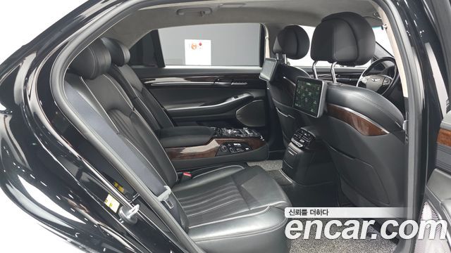Genesis EQ900 2016 — photo 12