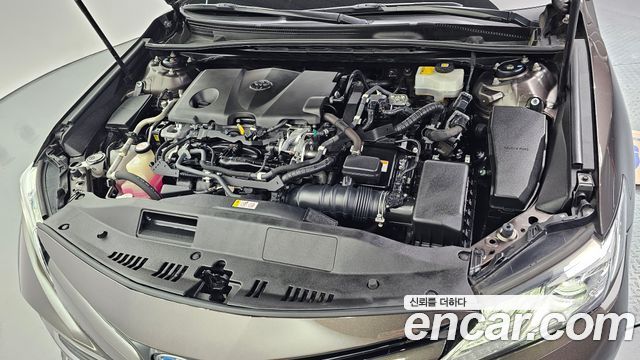 Toyota Camry 2018 — photo 6