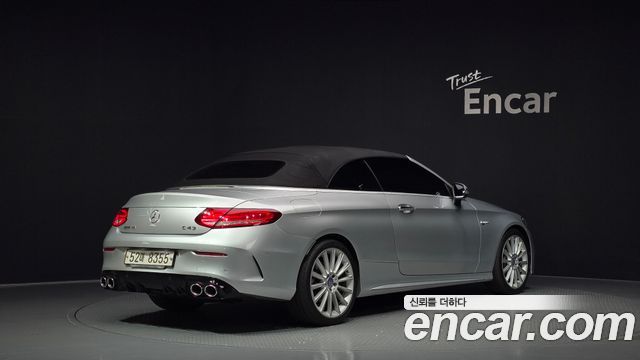 Mercedes-Benz C-Class 2017 — photo 2