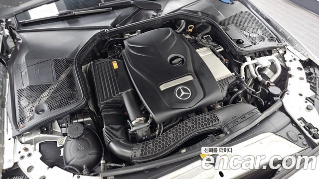 Mercedes-Benz C-Class 2017 — photo 6
