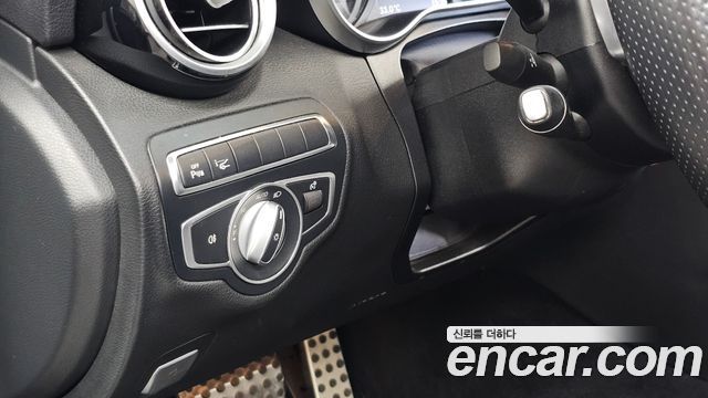 Mercedes-Benz C-Class 2017 — photo 18
