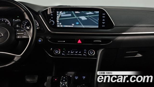 Hyundai Sonata 2022 — photo 14