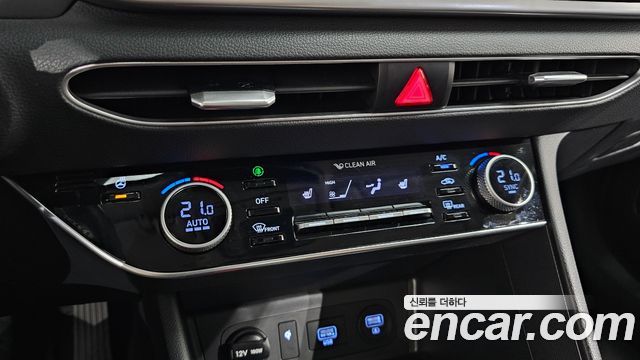 Hyundai Sonata 2022 — photo 19