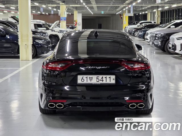 Kia Stinger 2018 — photo 3