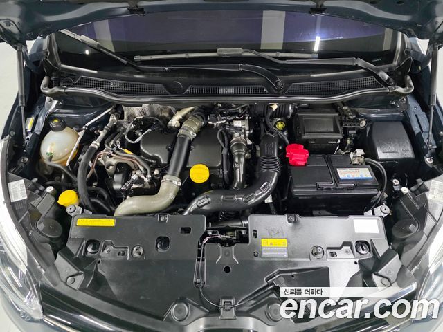 Renault Korea QM3 2016 — photo 20