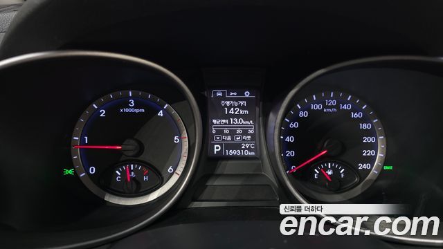 Hyundai Santafe 2013 — photo 11