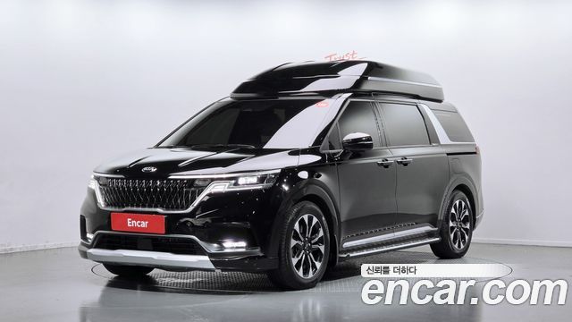Kia Canival 2021 — photo 1