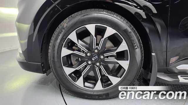 Kia Canival 2021 — photo 5