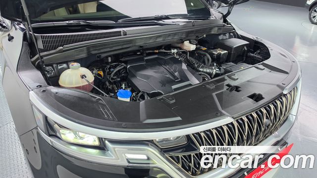 Kia Canival 2021 — photo 6
