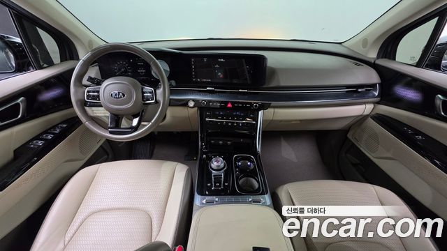 Kia Canival 2021 — photo 10