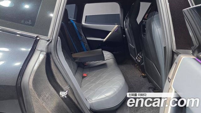 BMW iX 2023 — photo 18