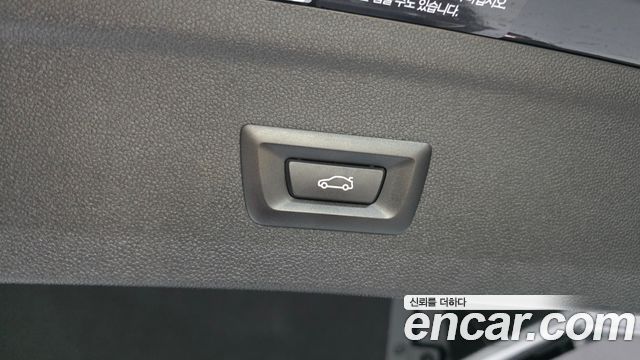 BMW iX 2023 — photo 31